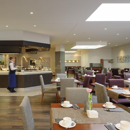 Mercure Duesseldorf Карст Екстериор снимка